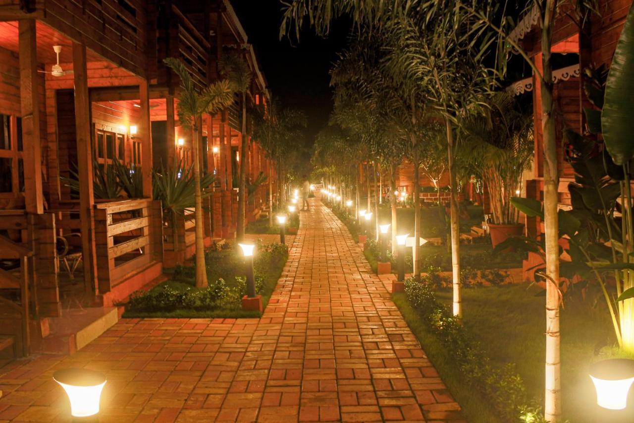 แกรนด์ วาฏิกา รีสอร์ต Hotel อารัมบล ภายนอก รูปภาพ