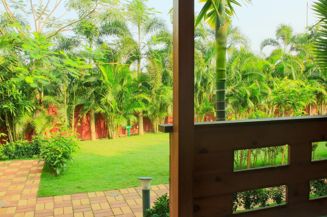 แกรนด์ วาฏิกา รีสอร์ต Hotel อารัมบล ภายนอก รูปภาพ