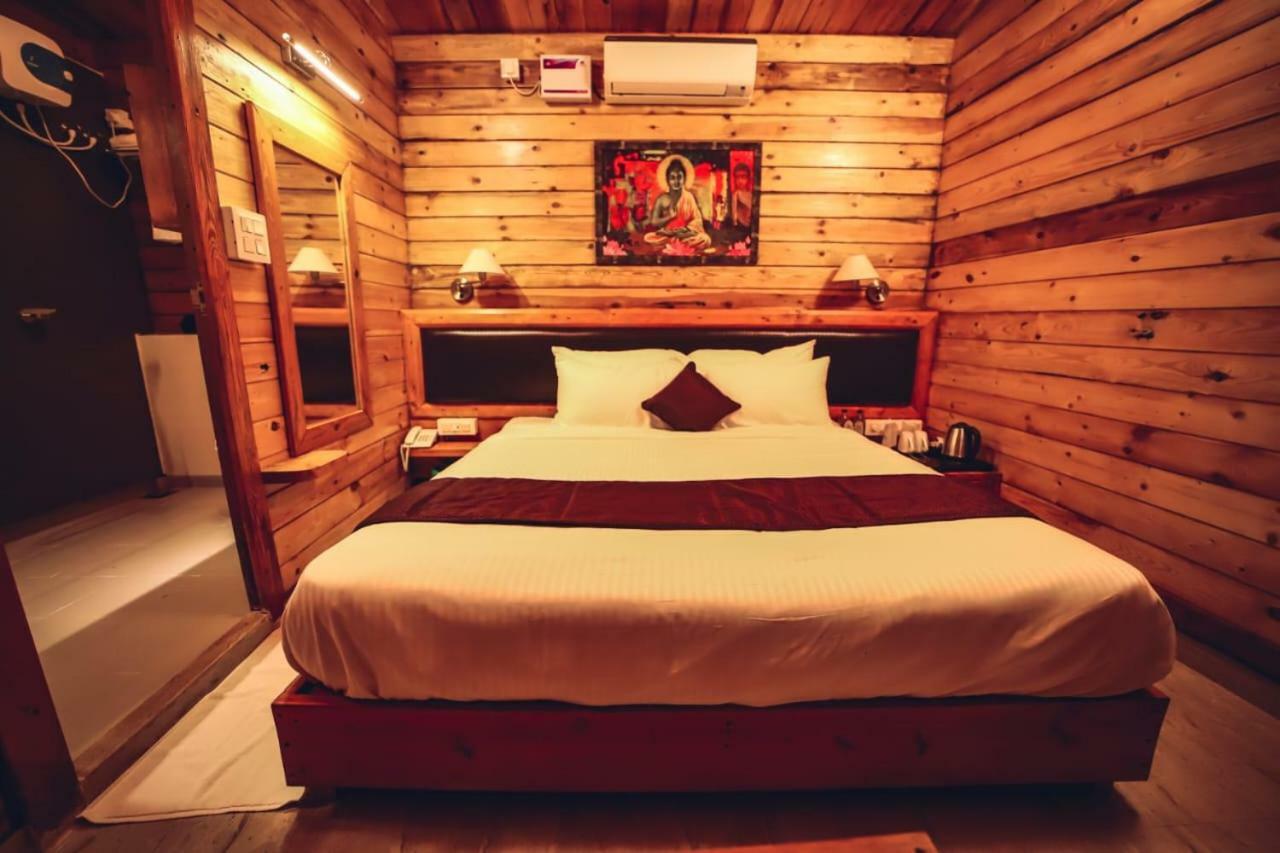 แกรนด์ วาฏิกา รีสอร์ต Hotel อารัมบล ภายนอก รูปภาพ